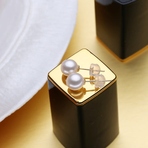 Round Pearl 18K Gold Earrings